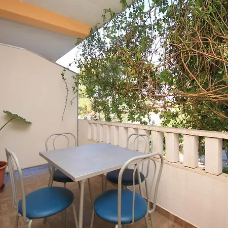 Ivan Dolac 8782b Apartament Jelsa (Hvar)